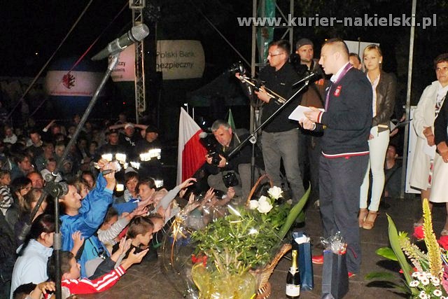 Adrian i Tomasz Zielińscy są już w Mroczy. Owacyjne powitanie