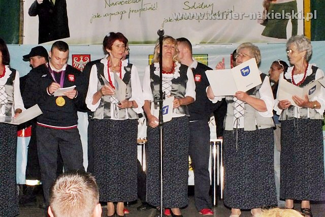 Adrian i Tomasz Zielińscy są już w Mroczy. Owacyjne powitanie