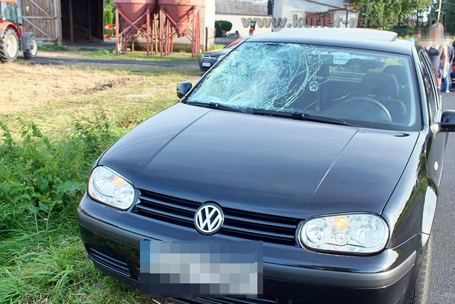 Samochód potrącił 12-latkę w Broniewie
