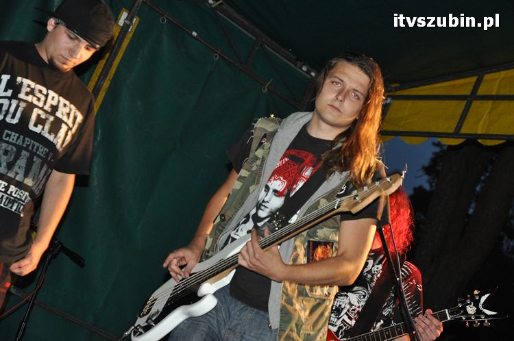 Deszczowy koncert na zakończenie Wakacji 2012