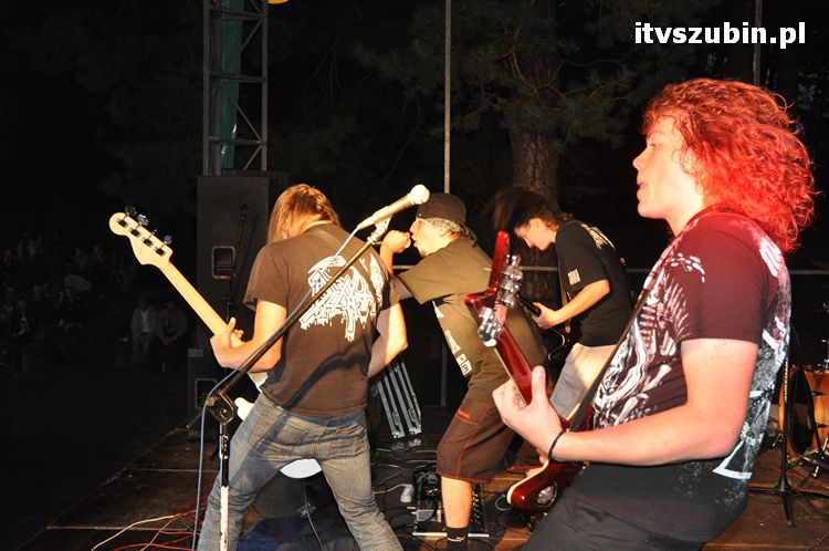 Deszczowy koncert na zakończenie Wakacji 2012