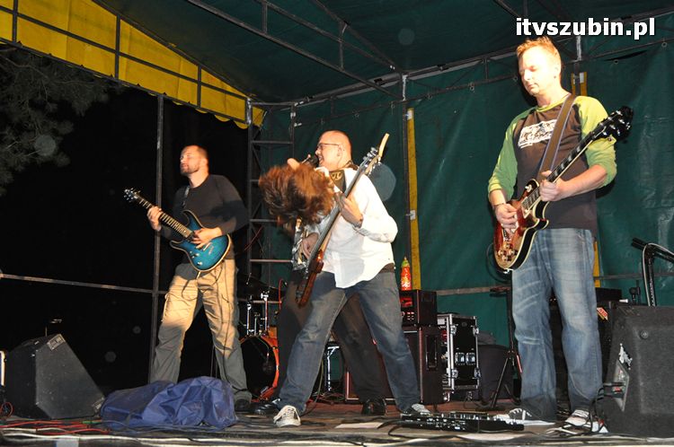 Deszczowy koncert na zakończenie Wakacji 2012