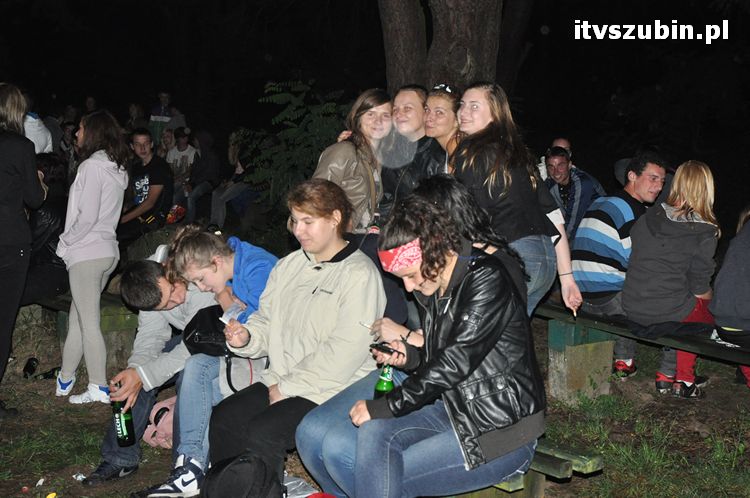 Deszczowy koncert na zakończenie Wakacji 2012