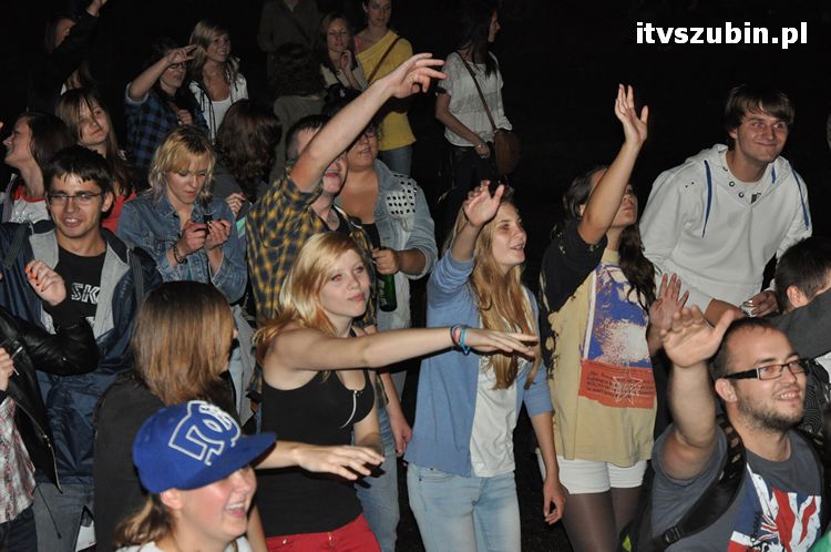 Deszczowy koncert na zakończenie Wakacji 2012