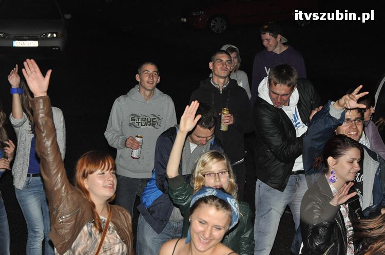 Deszczowy koncert na zakończenie Wakacji 2012