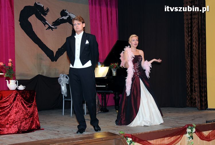  W świecie operetki o miłości w tle