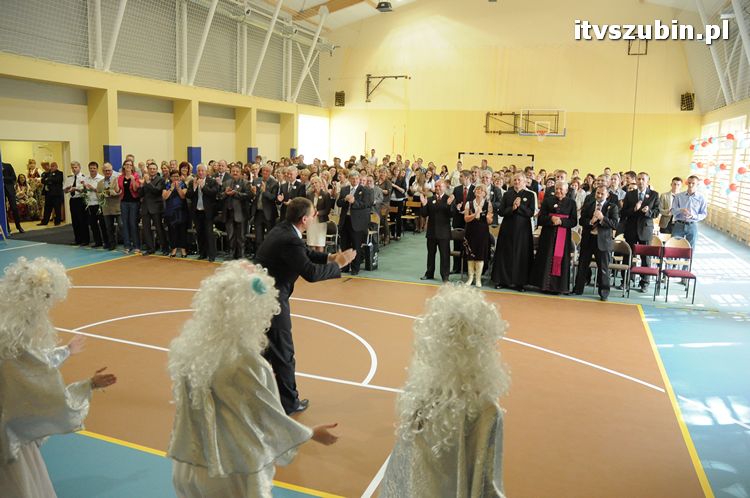 I Liceum Ogólnokształcące w Szubinie doczekało się sali gimnastycznej
