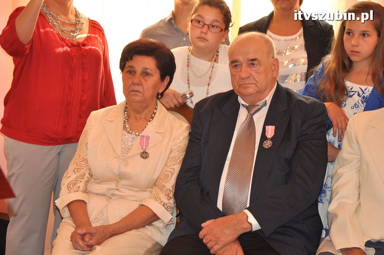 Sześć par za długoletnie pożycie małżeńskie otrzymało medal nadany przez Prezydenta RP
