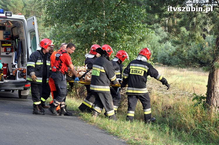 Wypadek drogowy w Mąkoszynie, dwóch poszkodowanych