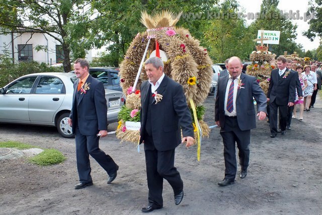Parafialno-Gminno-Powiatowe Dożynki w Trzeciewnicy