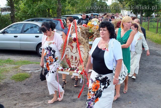 Parafialno-Gminno-Powiatowe Dożynki w Trzeciewnicy