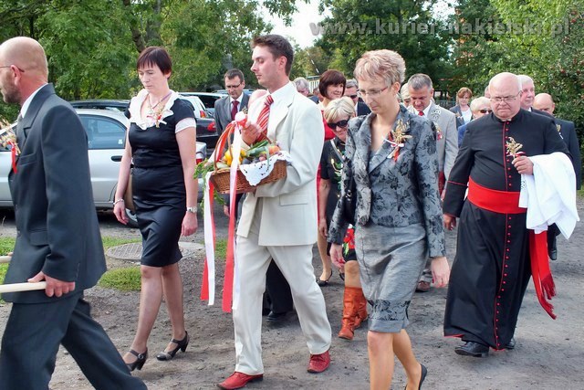 Parafialno-Gminno-Powiatowe Dożynki w Trzeciewnicy