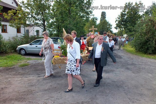 Parafialno-Gminno-Powiatowe Dożynki w Trzeciewnicy