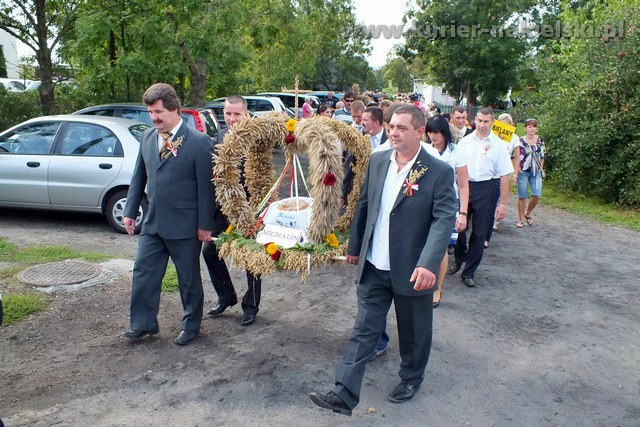 Parafialno-Gminno-Powiatowe Dożynki w Trzeciewnicy