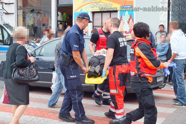 Potrącenie pieszej na pasach w Nakle nad Notecią