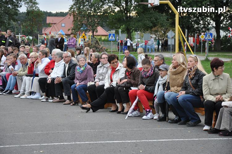 Jubileuszowy Festyn Rodzinny w szubińskiej dwójce dzień pierwszy