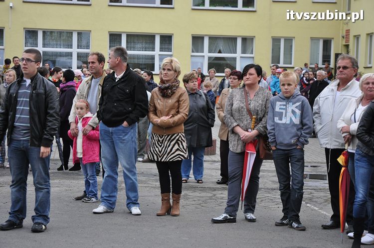 Jubileuszowy Festyn Rodzinny w szubińskiej dwójce dzień pierwszy