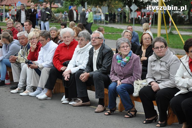Jubileuszowy Festyn Rodzinny w szubińskiej dwójce dzień pierwszy