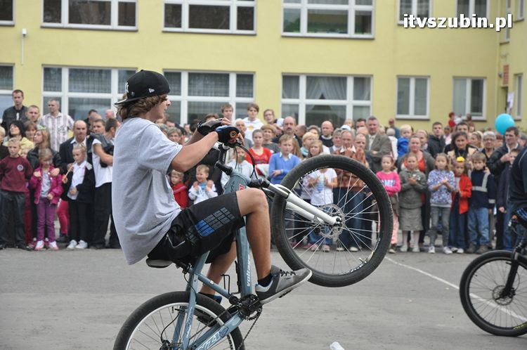 Jubileuszowy Festyn Rodzinny w szubińskiej dwójce dzień drugi