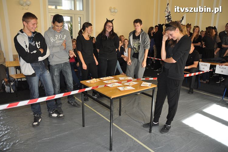 Otrzęsiny klas pierwszych w szubińskim liceum