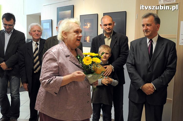 Wszystkie drogi prowadzą do... - kolejna wystawa fleszowców w RBP
