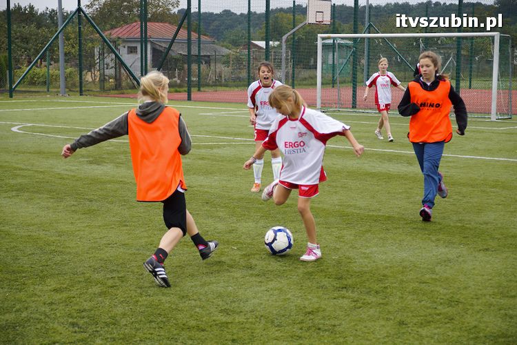 Mistrzostwa Gminy Szubin w Mini Piłce Nożnej Dziewcząt