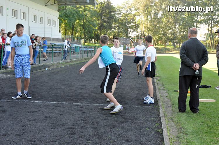Mistrzostwa Gminy Szubin w Sztafetowych Biegach Przełajowych