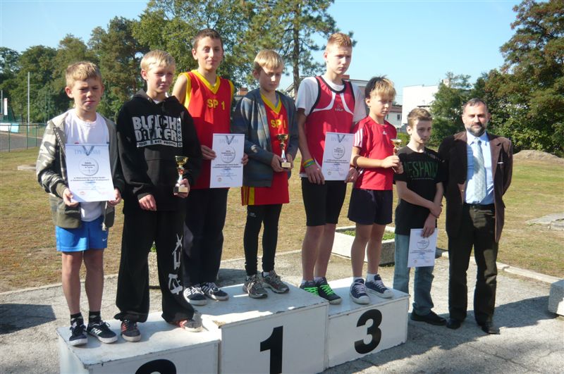 Mistrzostwa Gminy Szubin w Sztafetowych Biegach Przełajowych