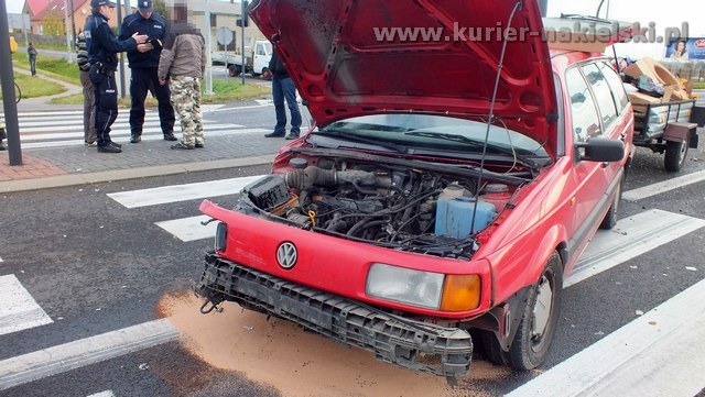 Kolizja na skrzyżowaniu ul. Karnowskiej z krajową 10 w Nakle nad Notecią