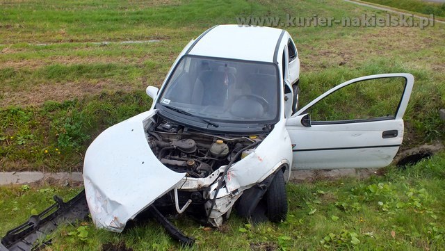 Kolizja na skrzyżowaniu ul. Karnowskiej z krajową 10 w Nakle nad Notecią