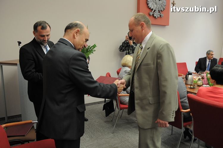 Doroczne nagrody Burmistrza Szubina dla nauczycieli wręczone