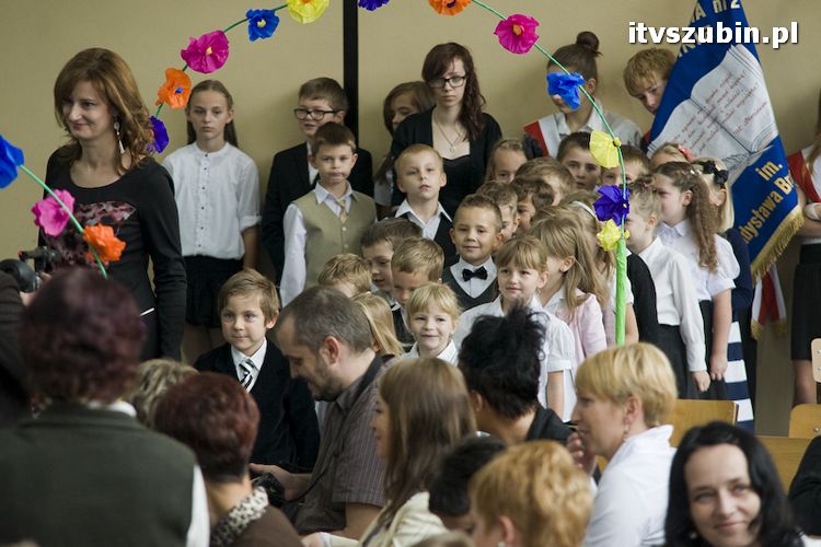 Pasowanie na ucznia w Szkole Podstawowej nr 2 w Szubinie