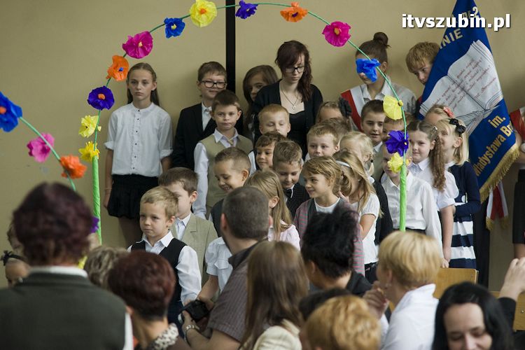 Pasowanie na ucznia w Szkole Podstawowej nr 2 w Szubinie