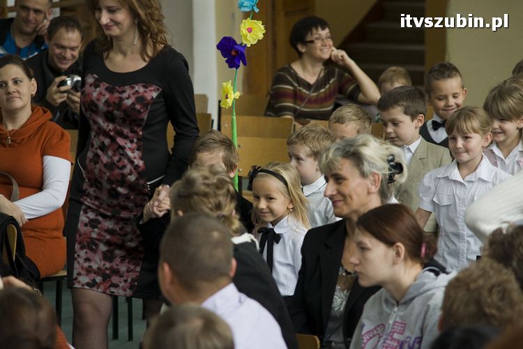 Pasowanie na ucznia w Szkole Podstawowej nr 2 w Szubinie