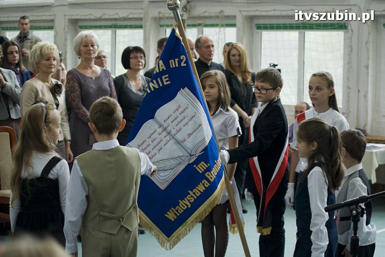 Pasowanie na ucznia w Szkole Podstawowej nr 2 w Szubinie