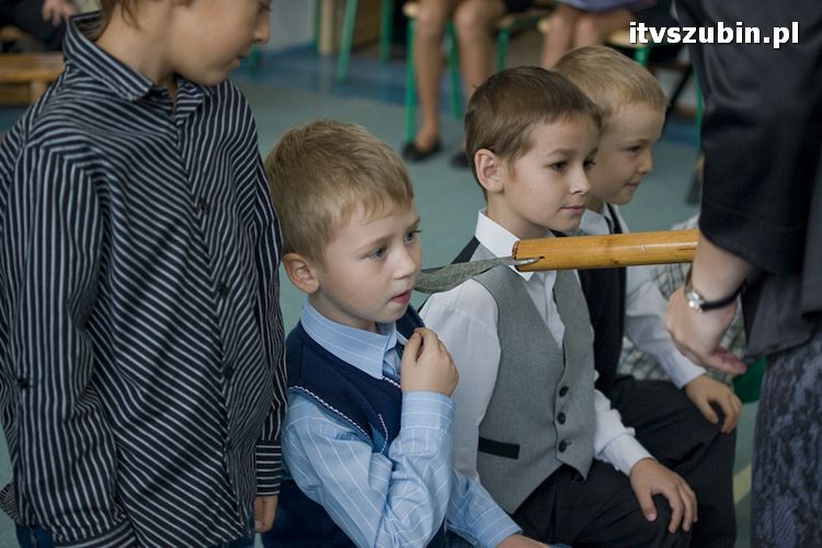Pasowanie na ucznia w Szkole Podstawowej nr 2 w Szubinie