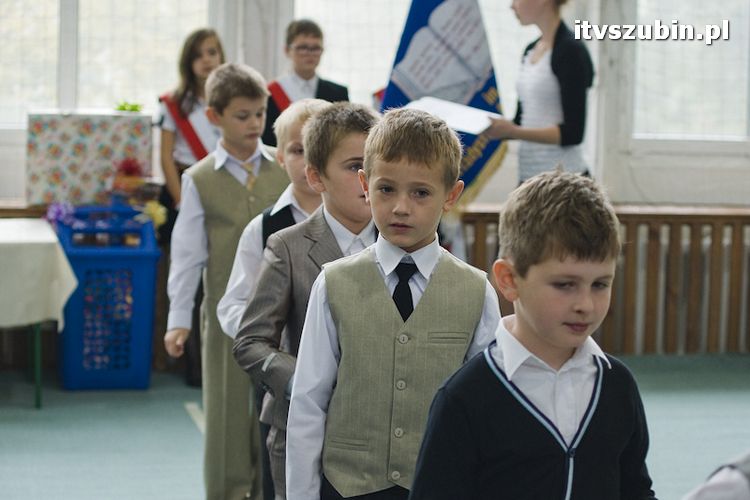 Pasowanie na ucznia w Szkole Podstawowej nr 2 w Szubinie