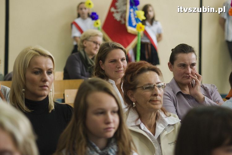 Pasowanie na ucznia w Szkole Podstawowej nr 2 w Szubinie