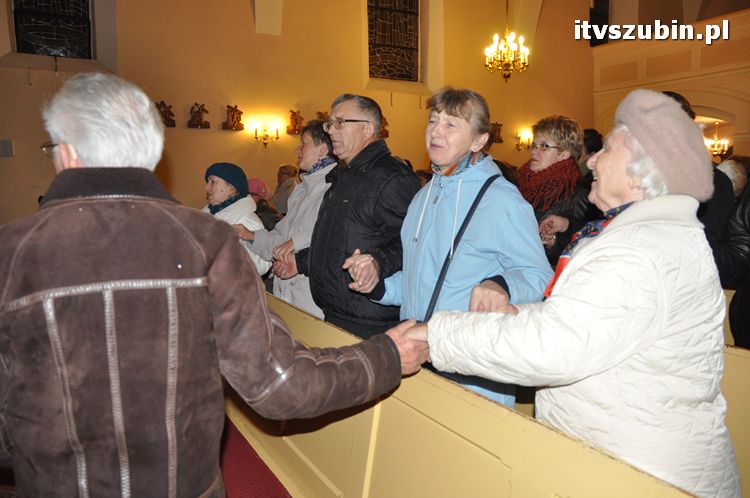 Procesja różańcowa ulicami miasta