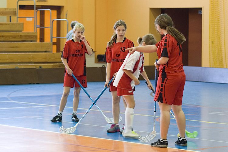 Ponownie dziewczęta z SP Królikowa najlepsze w powiecie w Unihokeju