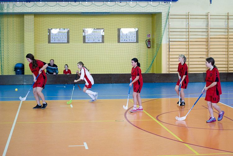 Ponownie dziewczęta z SP Królikowa najlepsze w powiecie w Unihokeju