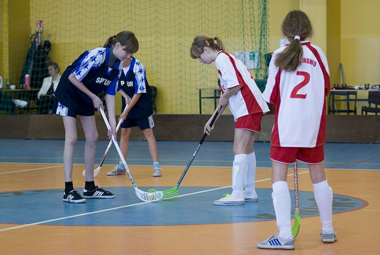 Ponownie dziewczęta z SP Królikowa najlepsze w powiecie w Unihokeju