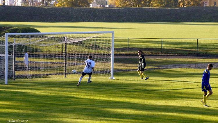 LKS Szubinianka Szubin - MLKS Krajna Sępólno Krajeńskie 2:2