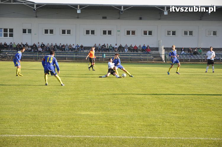 LKS Szubinianka Szubin - MLKS Krajna Sępólno Krajeńskie 2:2