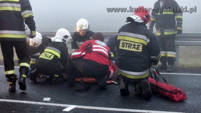 Wypadek drogowy na krajowej 10 w Minikowie. Trzy osoby poszkodowane