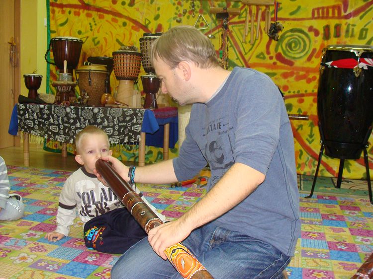 Muzyka etniczna w 