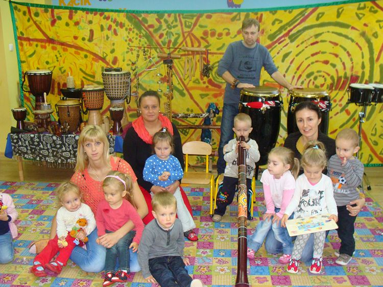 Muzyka etniczna w 