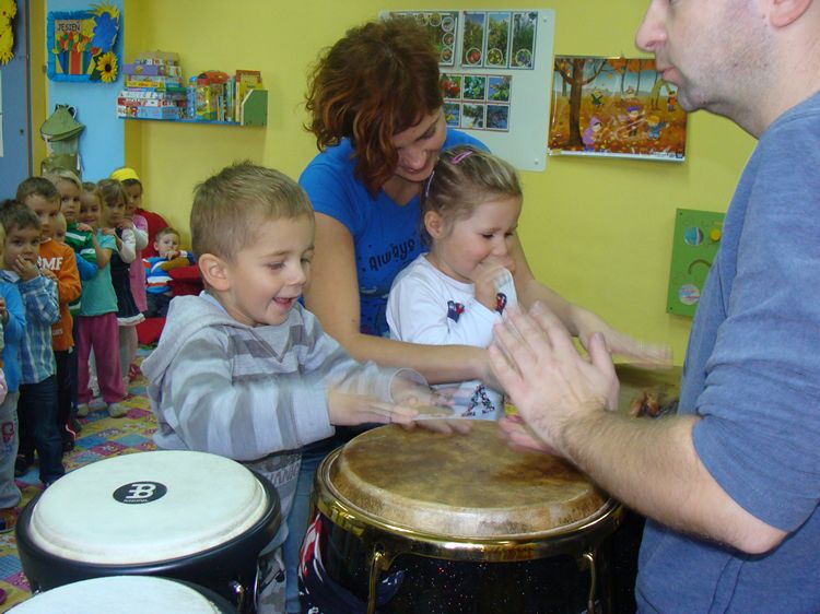 Muzyka etniczna w 