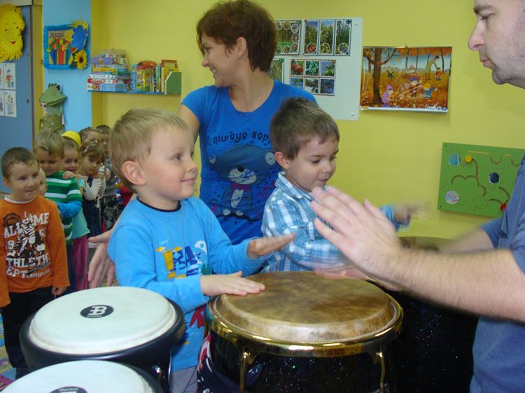 Muzyka etniczna w 