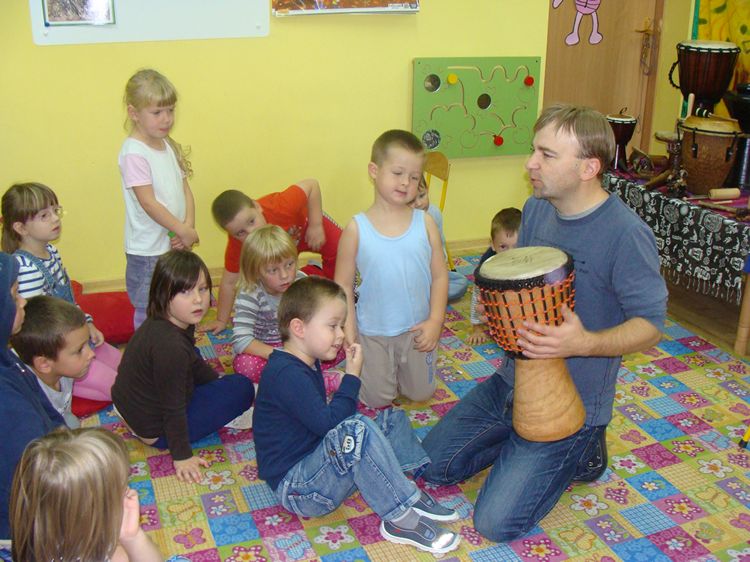 Muzyka etniczna w 